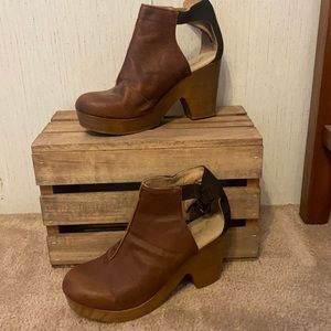Free People Shoes, Size 9 (40), Booties, Clogs, Amber Orchard Clog